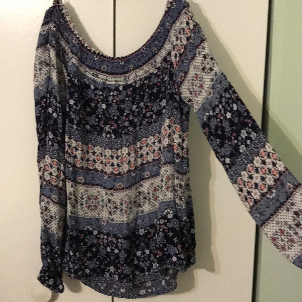 Aero Flower Shoulder Blouse